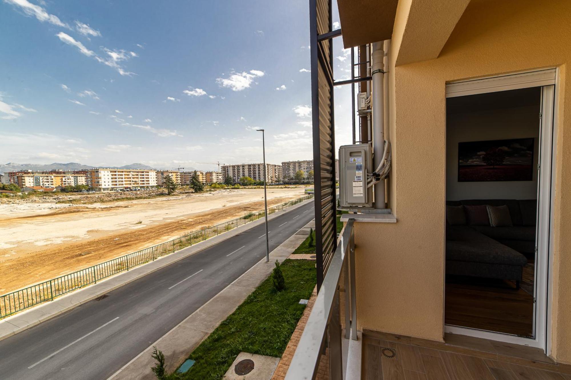 Apart Kraft Podgorica Exterior foto